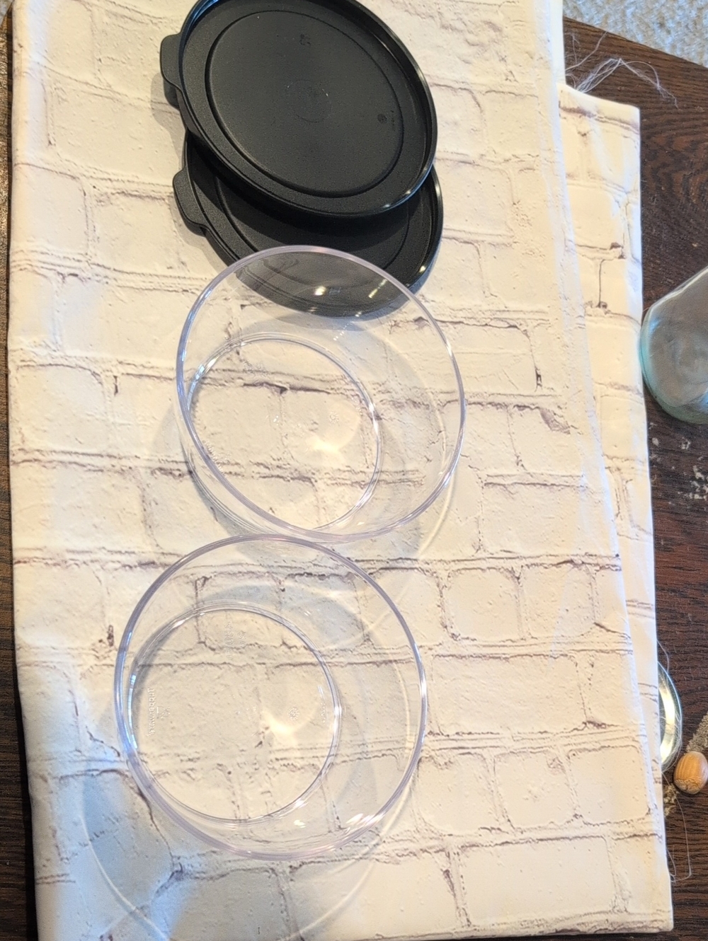 Tupperware Clear Plastic Food Storage Container with Black Lid - Home Kitchen - Picture 2 of 2